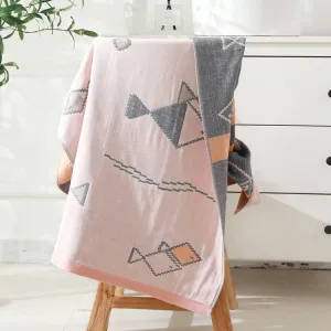 Cotton Bath Towel Soft Comfortable Beach Towel(Pixel Fish Pink)