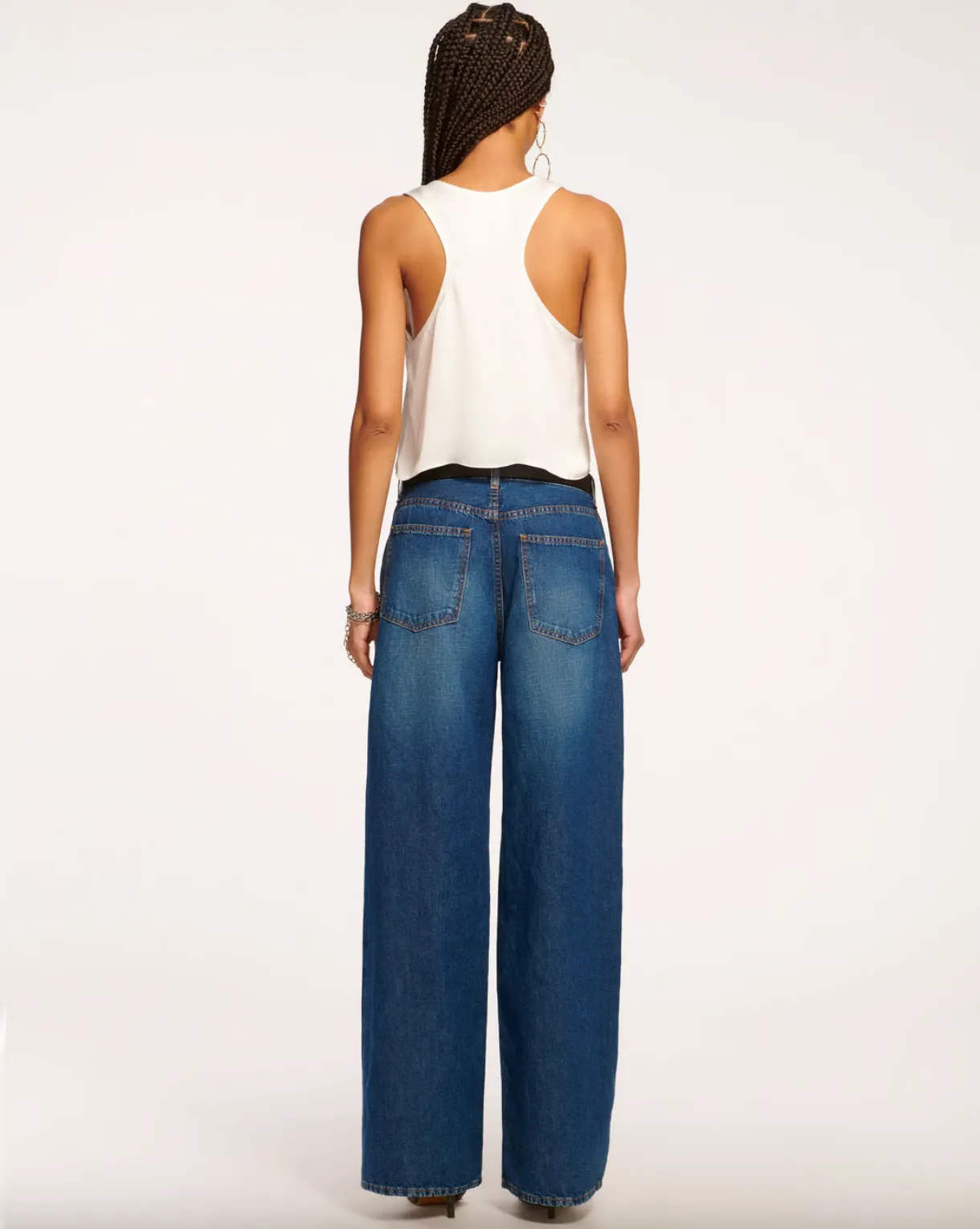 Kailani Pleated Low-Rise Jean - Medium Wash