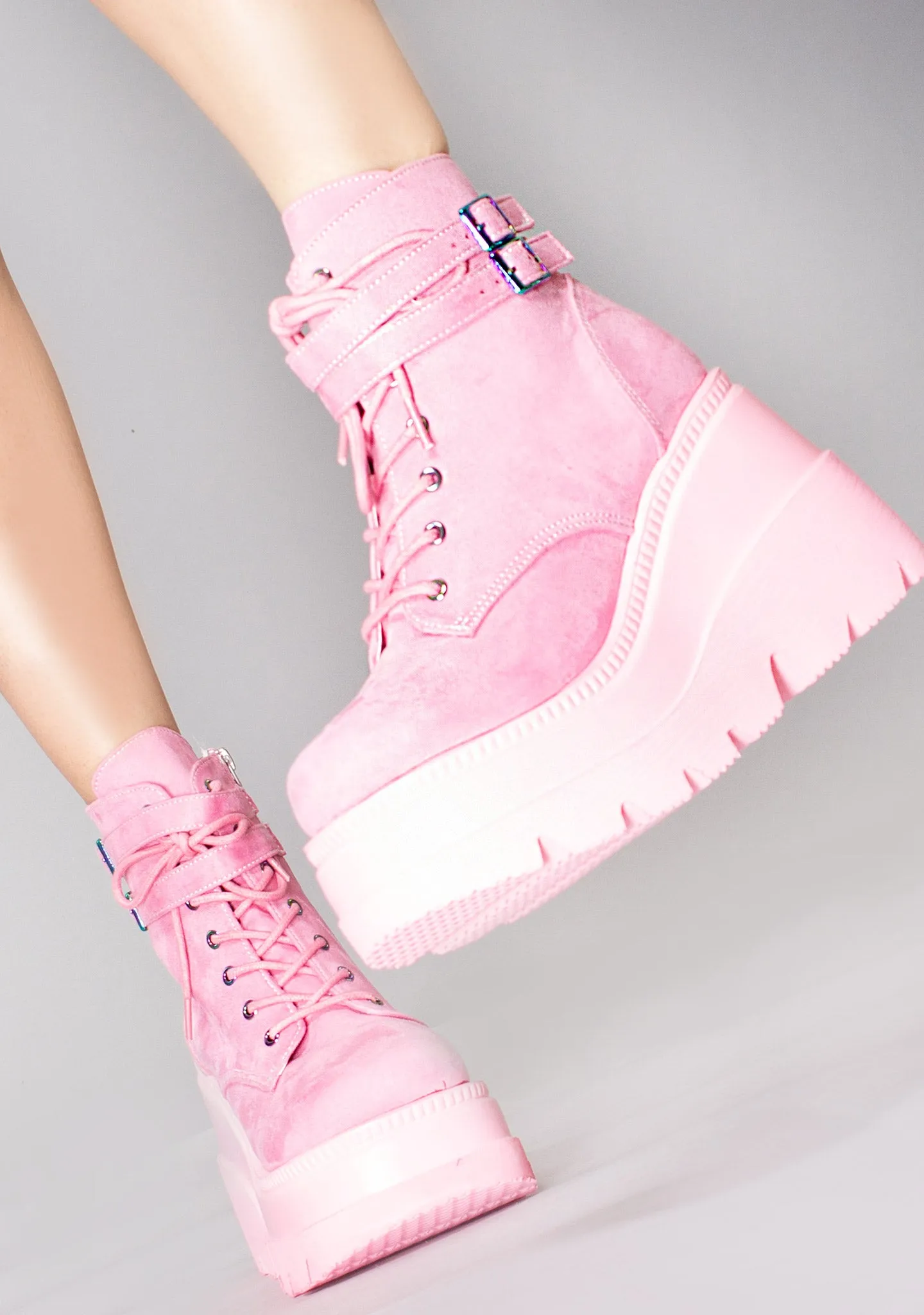 SHAKER 52 Sucker Punch Pink Platform Boots