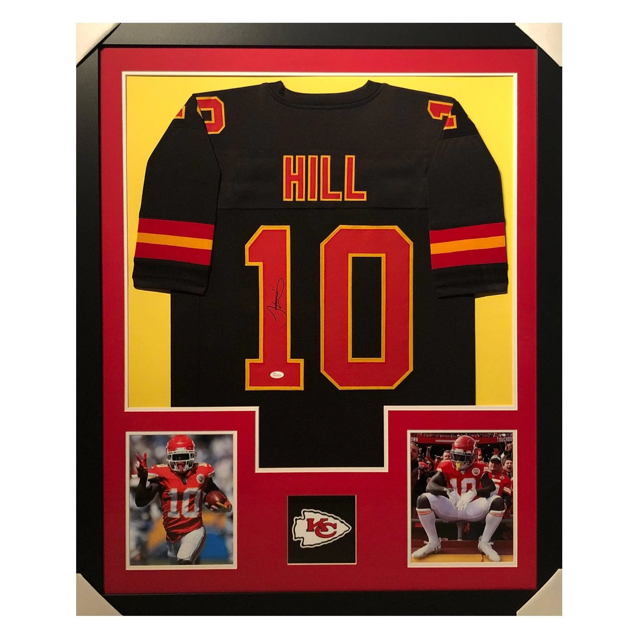 Tyreek Hill Signed Framed Vertical Layout Pro Edition Black Jersey (JSA)